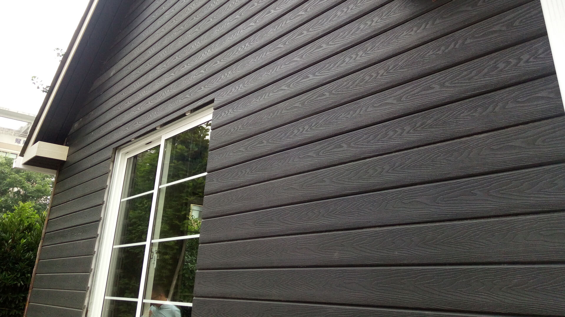Composiet rabat • ProDeck™ • antraciet • houtnerfreliëf • wandpanelen